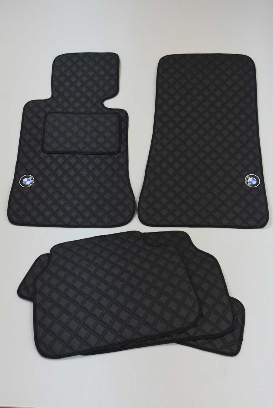 BMW-E30-4-DOORS